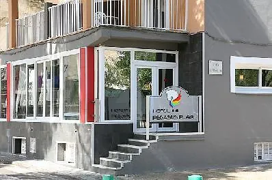 **  Hotel Pegasus Playa Ses Cadenes İspanya